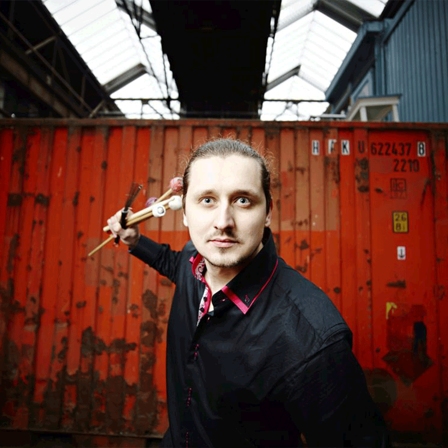 Produktabbildung: Bild des Künstlers zu „Konstantyn Napolov, Vladimir Jurowski & das RSB“ – exklusive Tickets 08.03.2026