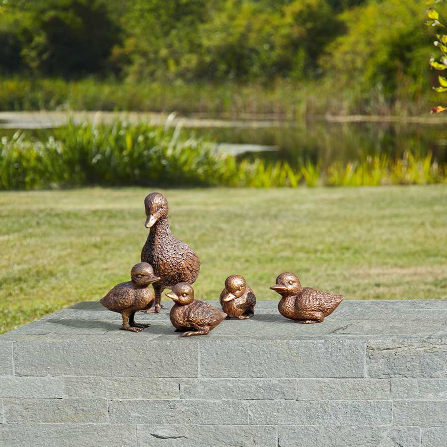 Produktabbildung 2 Gartenskulptur „Entenfamilie“