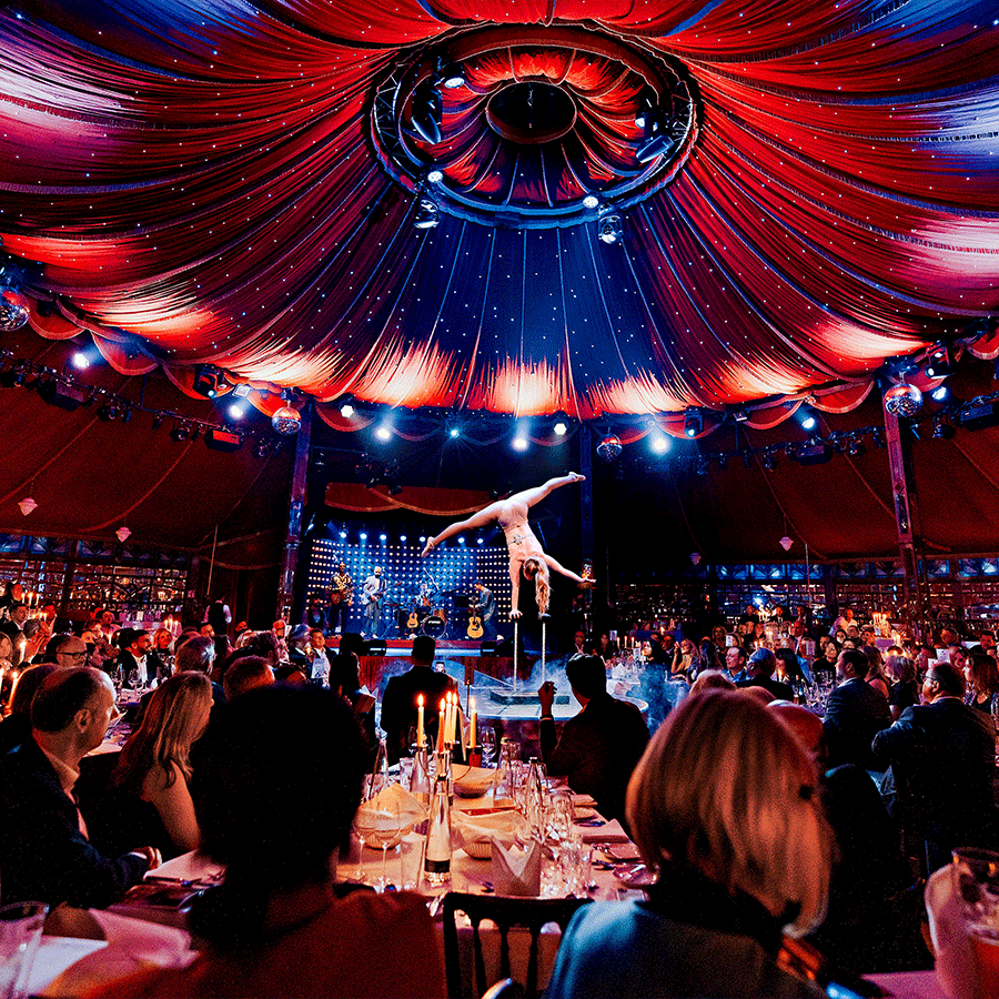 Produktabbildung: Palazzo: Die aufregende Dinner-Show „Nachtschwärmer“ im Spiegelpalast – exklusive Tickets