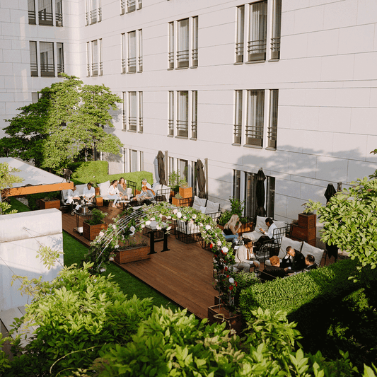 Exklusives Genuss-Set „Sparkling Summer Affair“ im The Ritz-Carlton, Berlin